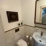 Spacious Townhouse In The Heart Of Old Town Vilnius