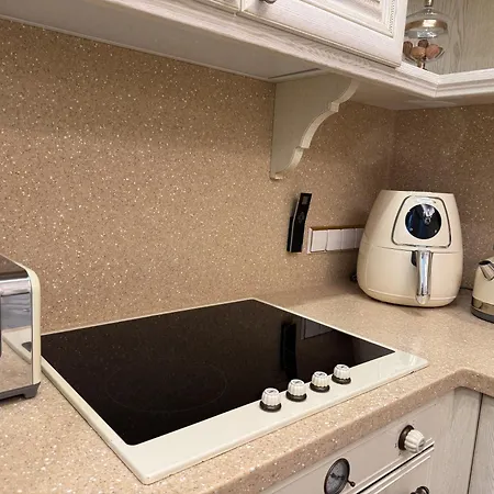 Spacious Townhouse In The Heart Of Old Town Lägenhet *