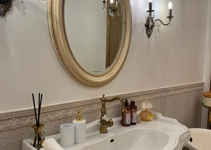 Spacious Townhouse In The Heart Of Old Town Apartament *