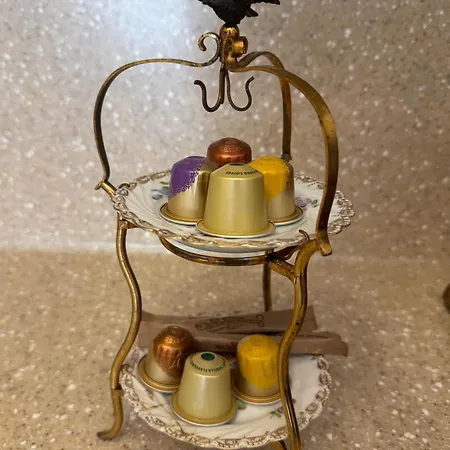 Spacious Townhouse In The Heart Of Old Town *